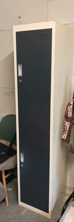 Vintage Lockerkast met planken, Ophalen, Gebruikt