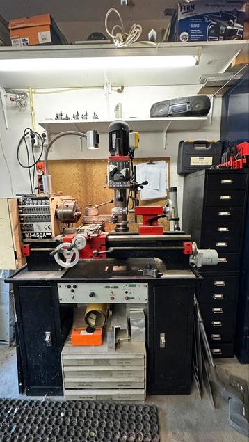 Draaibank Fusian MJ450a beschikbaar voor biedingen