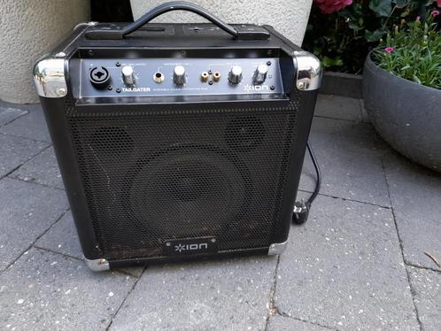 vintage karaoke speaker draagbaar kan ook mic en audio of ip, Audio, Tv en Foto, Karaoke-apparatuur, Gebruikt, Ophalen