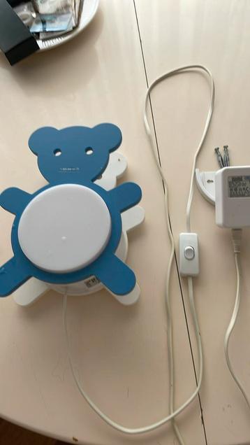 Leuk kinderlampje in de vorm van een beer beschikbaar voor biedingen