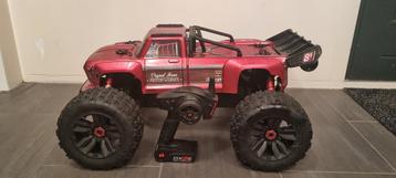 Arrma Outcast 8S Monster Truck + Accu's & Onderdelen beschikbaar voor biedingen
