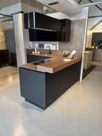 Showroomkeuken Uitverkoop, luxe apparatuur van AEG, Huis en Inrichting, Keuken | Complete keukens, Ophalen, Zwart, Nieuw, Kunststof