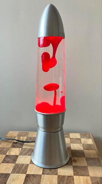 Lavalamp rood vintage  beschikbaar voor biedingen