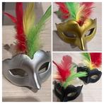 SALE Maskertje mini zilver goud carnaval deco versiering, Ophalen of Verzenden, Nieuw, Feestartikel, Carnaval