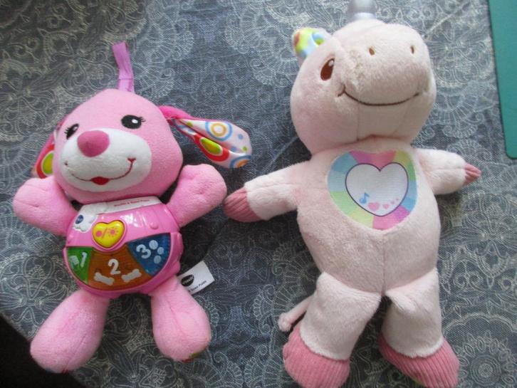VTech Baby Knuffel & Speel Puppy /Magische Knuffel Eenhoorn, Kinderen en Baby's, Speelgoed | Babyspeelgoed, Zo goed als nieuw