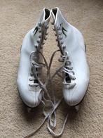 Kunstschaatsen wit maat 40, Sport en Fitness, Schaatsen, Overige merken, Gebruikt, Ophalen of Verzenden, Kunstschaatsen