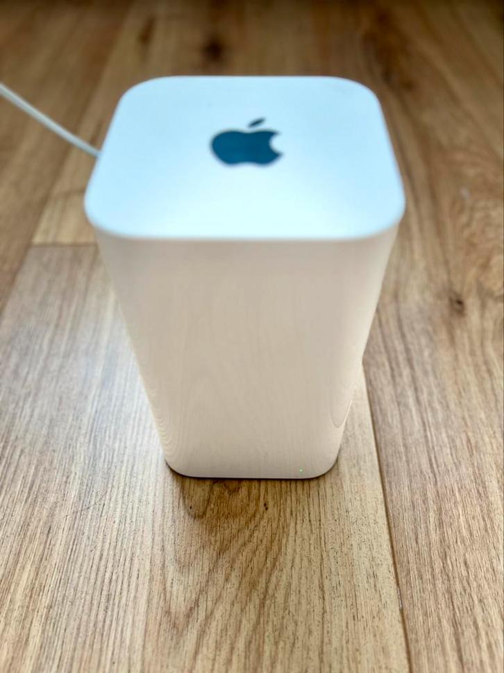 Apple AirPort Extreme WiFi Router (z.g.a.n. A1521), Computers en Software, Routers en Modems, Zo goed als nieuw, Router, Ophalen of Verzenden