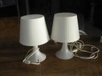 2 kunststof tafel of nachtkastlampjes, Huis en Inrichting, Lampen | Tafellampen, Ophalen of Verzenden, Zo goed als nieuw, Kunststof