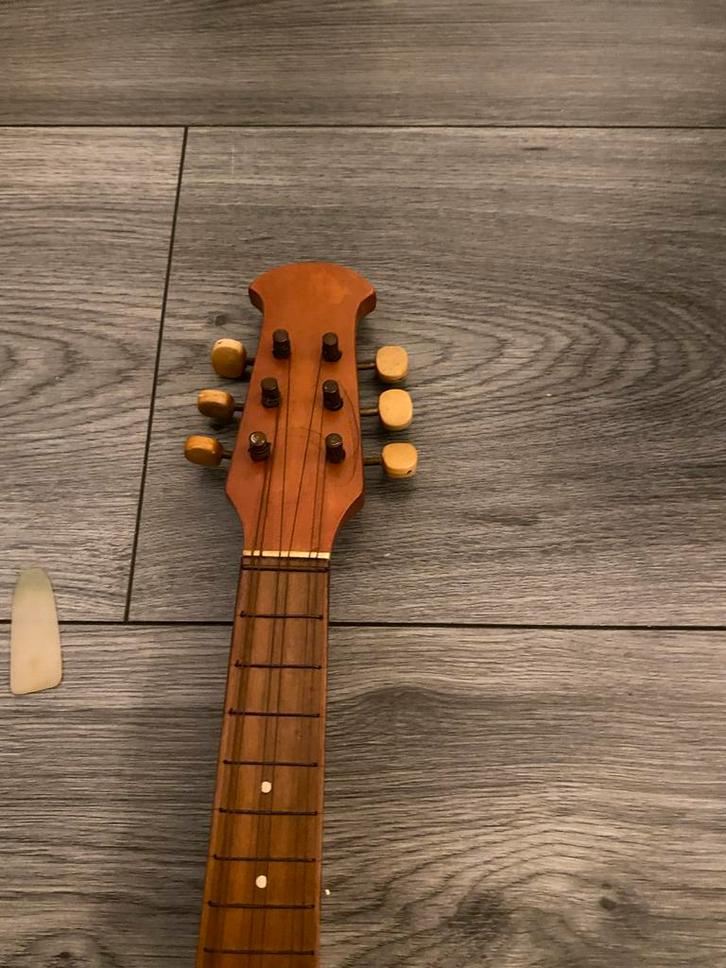 Mooie Saz / Bağlama, Muziek en Instrumenten, Snaarinstrumenten | Overige, Gebruikt, Luit, Saz of Bouzouki, Ophalen of Verzenden