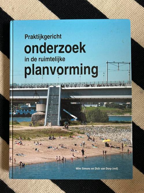 Praktijkgericht onderzoek in de ruimtelijke planvorming, Boeken, Wetenschap, Zo goed als nieuw, Ophalen of Verzenden