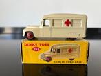 Dinky Toys #253 Daimler Ambulance, Ophalen of Verzenden, Zo goed als nieuw, Auto, Dinky Toys