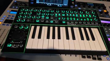 Roland Aira system-1 beschikbaar voor biedingen