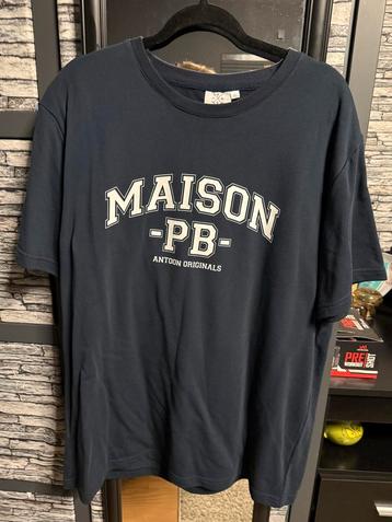 Maison PB T-shirt beschikbaar voor biedingen
