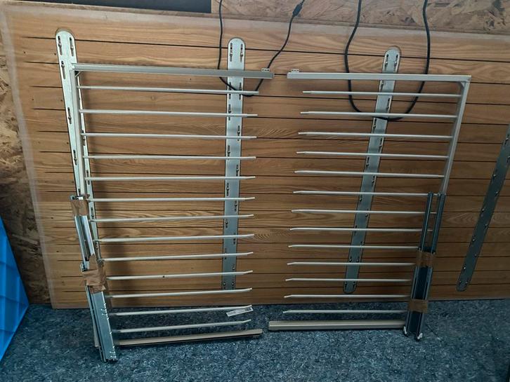 2x IKEA Komplement Broekenhangers - Uitschuifbaar, Huis en Inrichting, Kasten | Kledingkasten, Zo goed als nieuw, Minder dan 100 cm