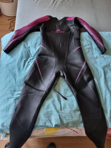 Keurige Nabaiji wetsuit Maat M beschikbaar voor biedingen