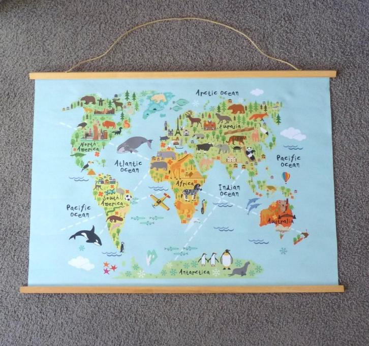 wereldkaart met dieren, Antiek en Kunst, Curiosa en Brocante, Ophalen of Verzenden