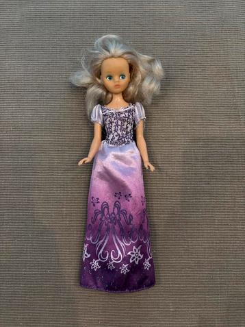 Daisy Mary Quant Pop barbie popje vintage paarse jurk! beschikbaar voor biedingen