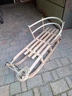 Houten slee, Ophalen, Gebruikt