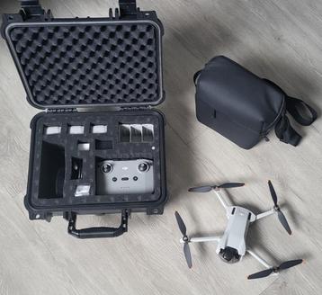 DJI mini 3 fly more combo in nieuwstaat met extra’s! beschikbaar voor biedingen