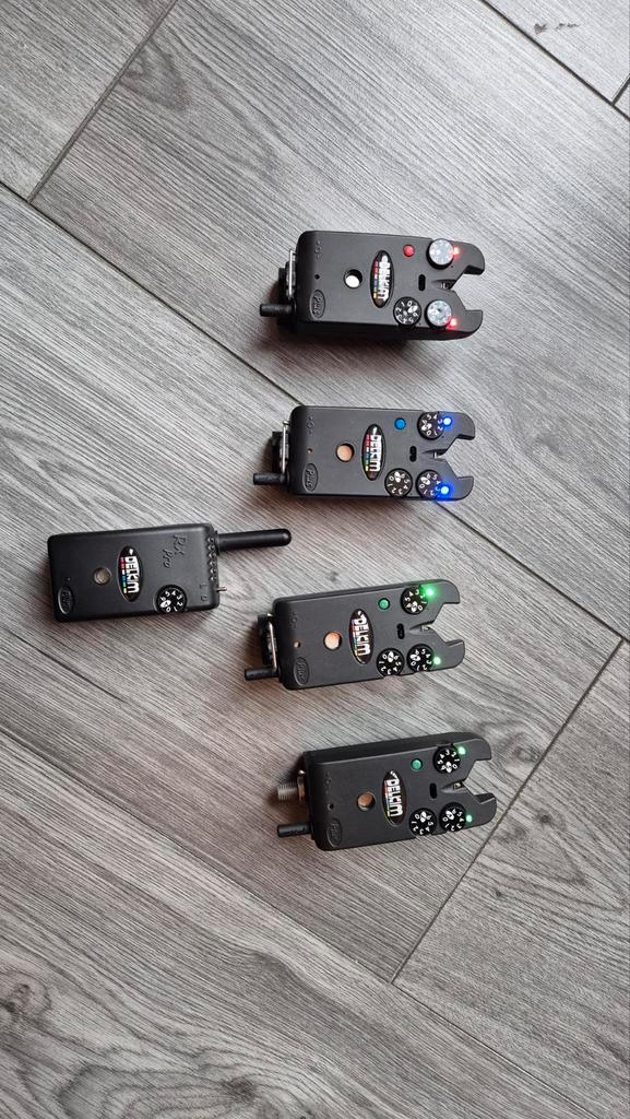 Delkim TXI Plus Set - Rood/Blauw/2xGroen + D-locks & Hoesjes, Watersport en Boten, Hengelsport | Karpervissen, Gebruikt, Complete set