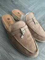 Loro piana, Kleding | Dames, Ophalen of Verzenden, Zo goed als nieuw, Sneakers of Gympen