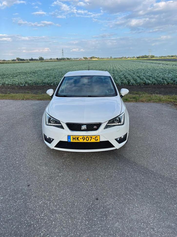 Seat Ibiza fr 1.2 TSI 77KW 5DRS 2015 Wit, Auto's, Seat, Bedrijf, Ibiza, ABS, Achteruitrijcamera, Adaptieve lichten, Adaptive Cruise Control