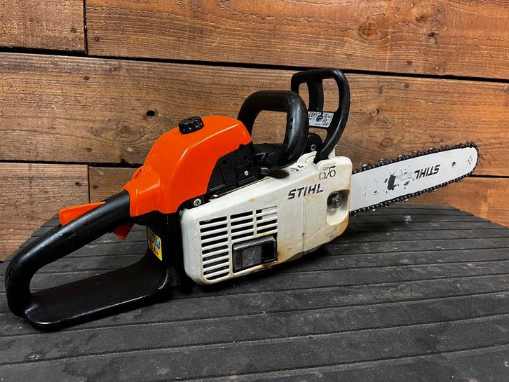 Stihl MS200 ketting zaag     3 maanden garantie, Tuin en Terras, Hand-tuingereedschap, Gebruikt, Ophalen