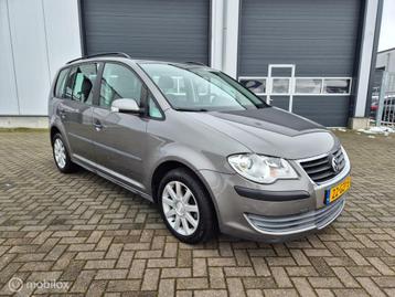 Volkswagen Touran 1.4 TSI Trendline | Airco | Nwe ketting beschikbaar voor biedingen