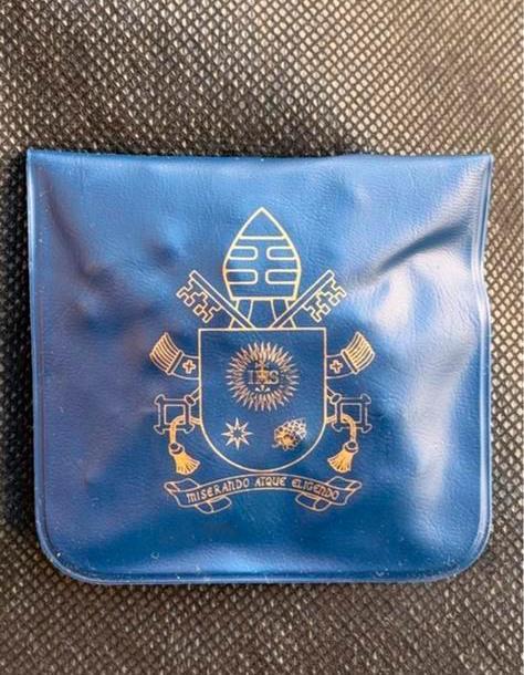 Unieke Rozenkrans - Geschenk Paus Franciscus, Antiek en Kunst, Antiek | Religie, Ophalen of Verzenden