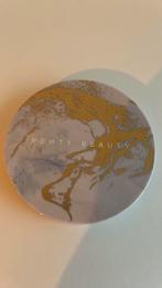 Fenty bronze shimmer poeder in chocolate swiller, Ophalen, Zo goed als nieuw, Bruin, Gehele gezicht