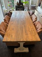 Mooie kloostertafel met 6 bijpassende verrijdbare stoelen, Huis en Inrichting, Complete eetkamers, Ophalen, Gebruikt, 4 tot 6 stoelen