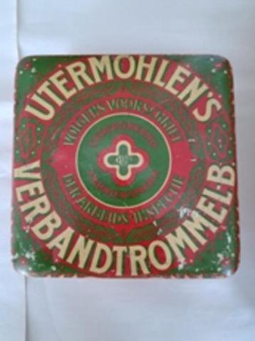Verbandblik Utermohlen + inhoud + losse items vintageantiek beschikbaar voor biedingen