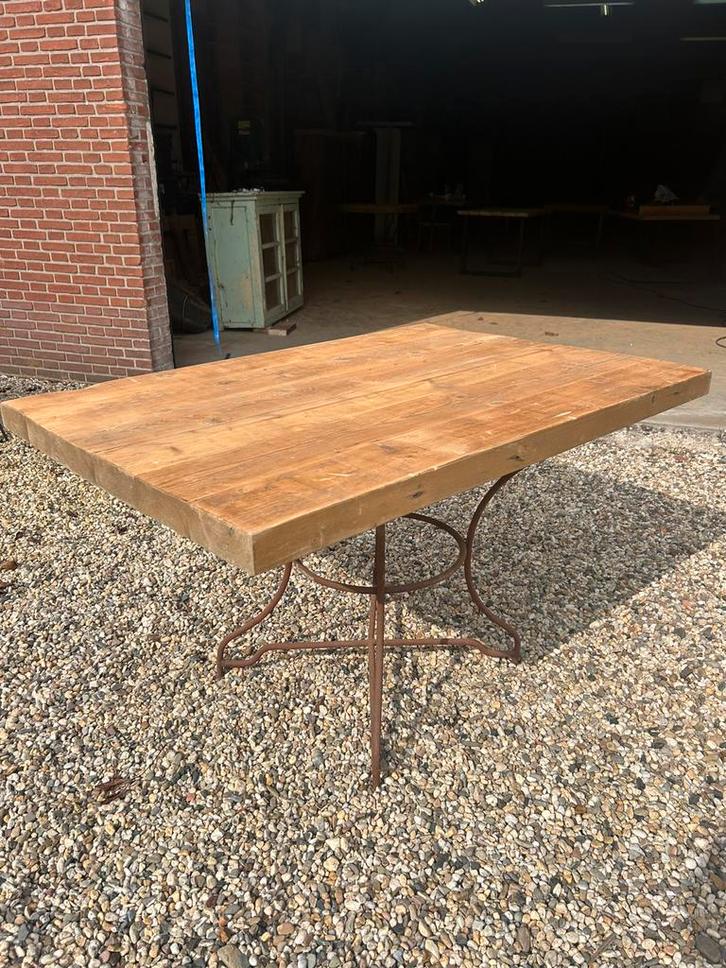 Tafel oud grenen wagonplanken, Tuin en Terras, Tuintafels, Zo goed als nieuw, Rechthoekig, Hout, Ophalen