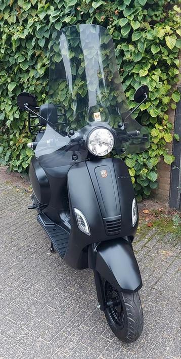 *** E-scooter La Souris Sourini *** 4700 km  ***  ✅️ ️️ beschikbaar voor biedingen