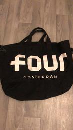 Echte four tas, Ophalen