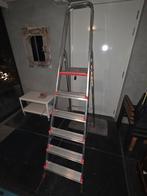 Altrex Trap - 5 Treden, Doe-het-zelf en Verbouw, Ladders en Trappen, Ophalen, Gebruikt, Trap, Opvouwbaar of Inschuifbaar