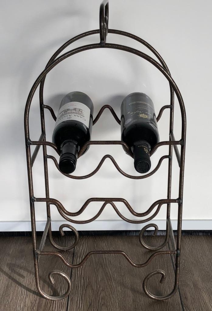 Sierlijk metalen flessenrek, wijnrek voor zes flessen, Huis en Inrichting, Woonaccessoires | Wijnrekken, Gebruikt, 50 tot 75 cm