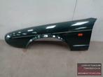 Spatbord links groene kleur deze heeft beetje werk onder aan, Auto-onderdelen, Carrosserie en Plaatwerk, Gebruikt, Links, Ophalen of Verzenden