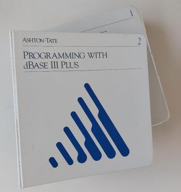 Ashton-Tate Verzamel item - Learning & Using dBase III Plus beschikbaar voor biedingen