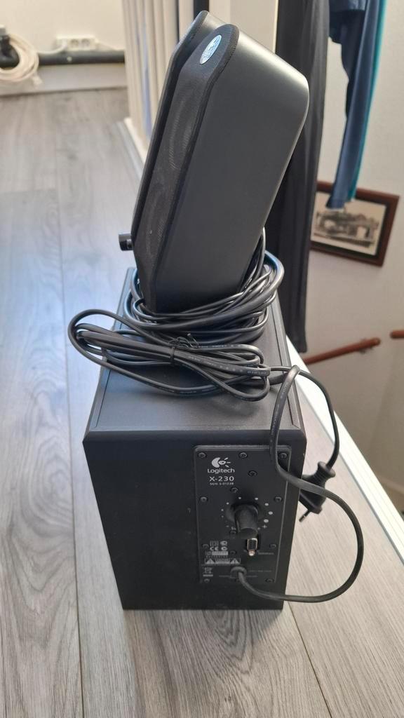 Logitech X-230 2.1 speakerset met subwoofer, Computers en Software, Pc speakers, Gebruikt, Audiokanaal 2.1, Ophalen
