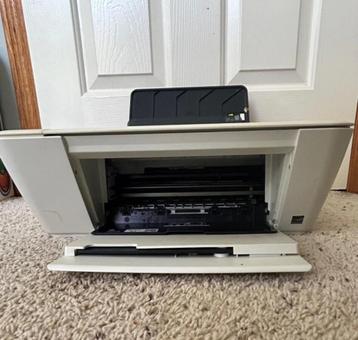 HP Deskjet 2540 Printer beschikbaar voor biedingen