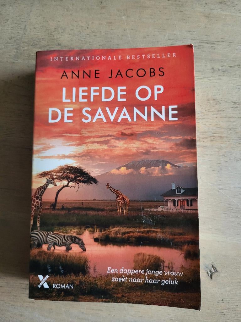 roman Liefde op de Savanne - Anne Jacobs, Ophalen of Verzenden, Gelezen