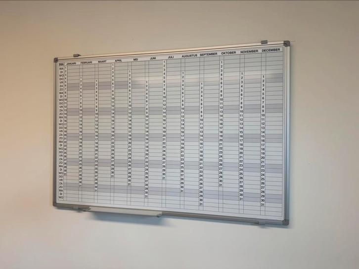 Jaarplanner verticaal+ maand-/dag-/cijferstroken - 60x90 cm, Huis en Inrichting, Woonaccessoires | Memoborden, Zo goed als nieuw