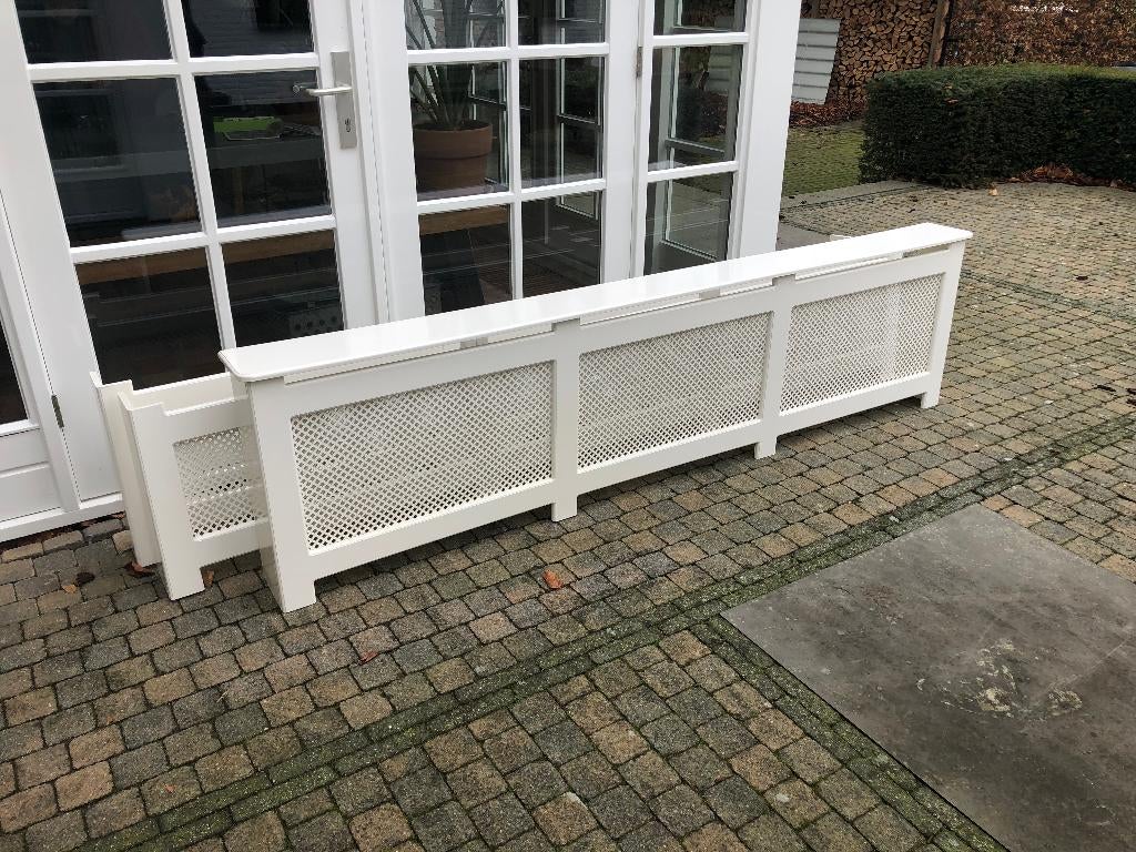 Te koop radiatorbekleding, Ophalen, Gebruikt