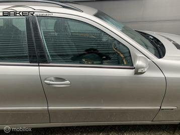 Portier rechtsvoor Mercedes E-klasse  W211 S211 (03-06) 723 beschikbaar voor biedingen