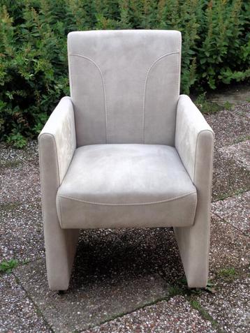 Moderne suediene verrijdbare fauteuil - beige / grijs - beschikbaar voor biedingen