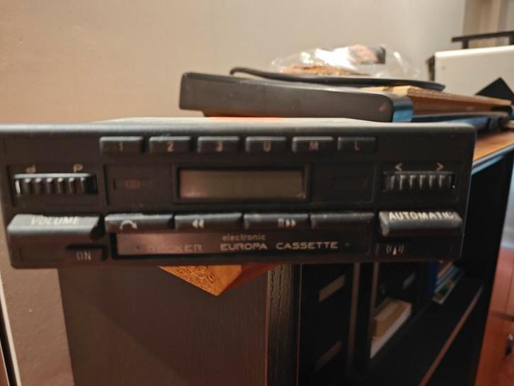 Becker Europa Cassette Autoradio - Vintage, Auto diversen, Autoradio's, Gebruikt, Ophalen of Verzenden