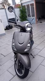 SYM Fiddle II – 2018 / Mooie nette scooter / ZSM weg!, Fietsen en Brommers, Scooters | SYM, Ophalen, Zo goed als nieuw, Benzine