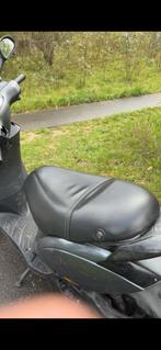 Zip 80cc op brom, Fietsen en Brommers, Scooters | Piaggio, Ophalen, Maximaal 45 km/u, Zip, Zo goed als nieuw
