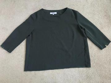 Groene top Zenggi, maat 4 beschikbaar voor biedingen